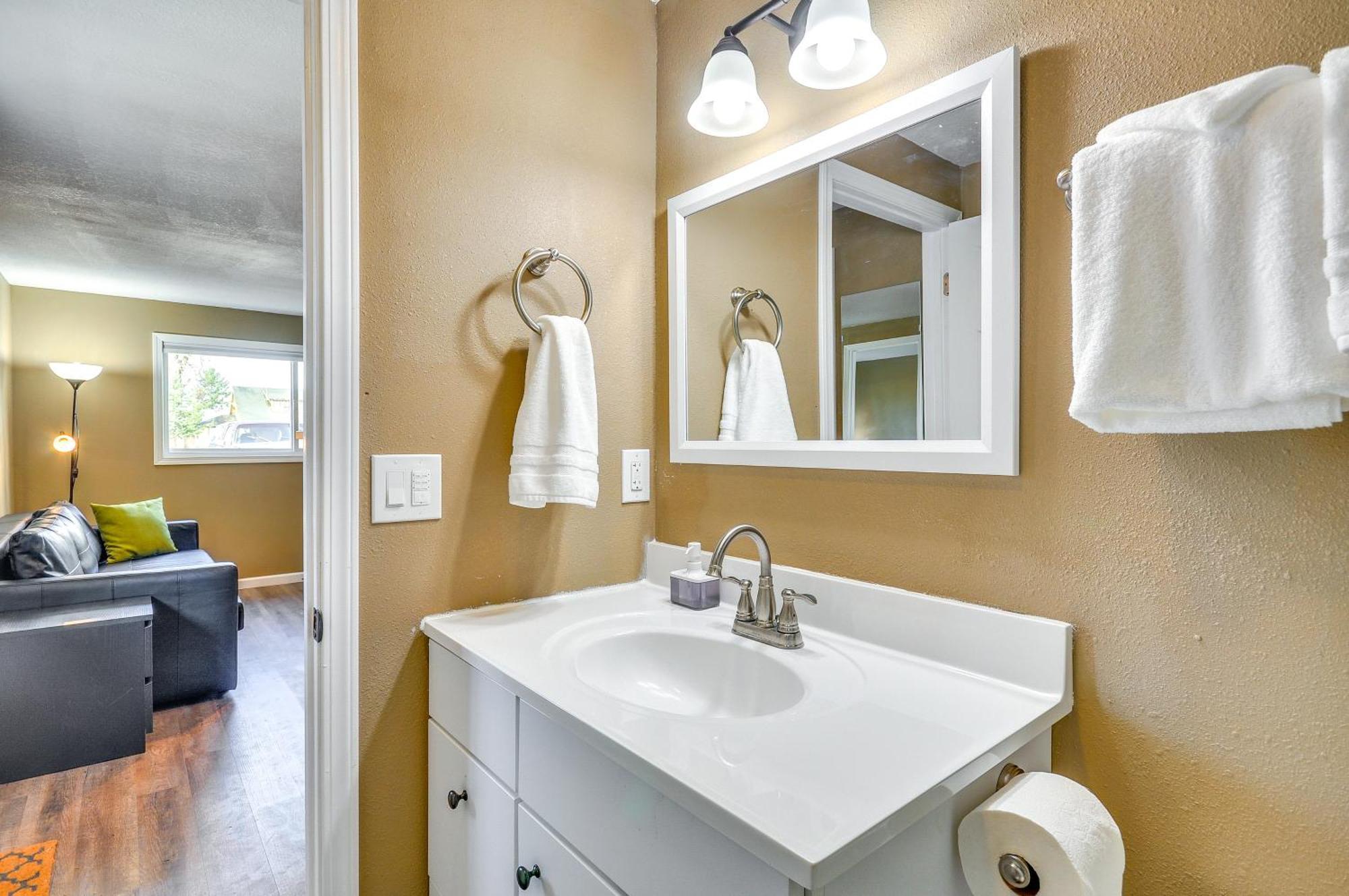 Estacada Home - Near Milo Mciver State Park! ภายนอก รูปภาพ